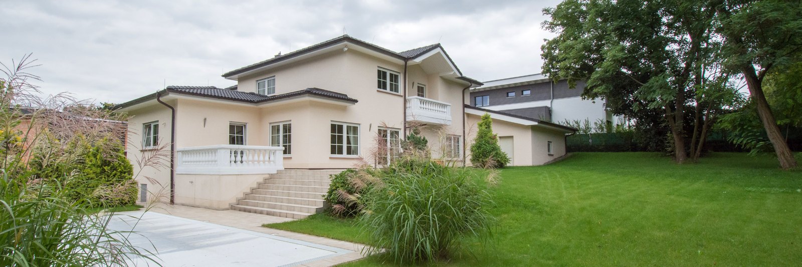 Einfamilienhaus mit gepflegtem Garten im Rhein-Main-Gebiet