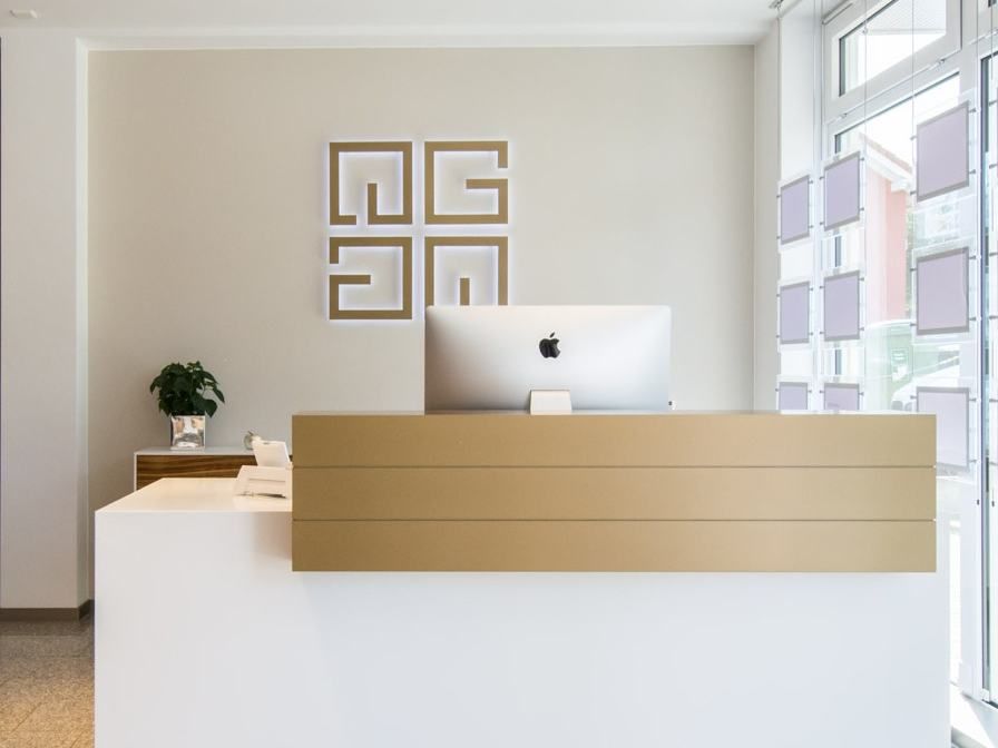 Empfangsbereich im Büro von GOLD IMMOBILIEN in Mainz-Finthen