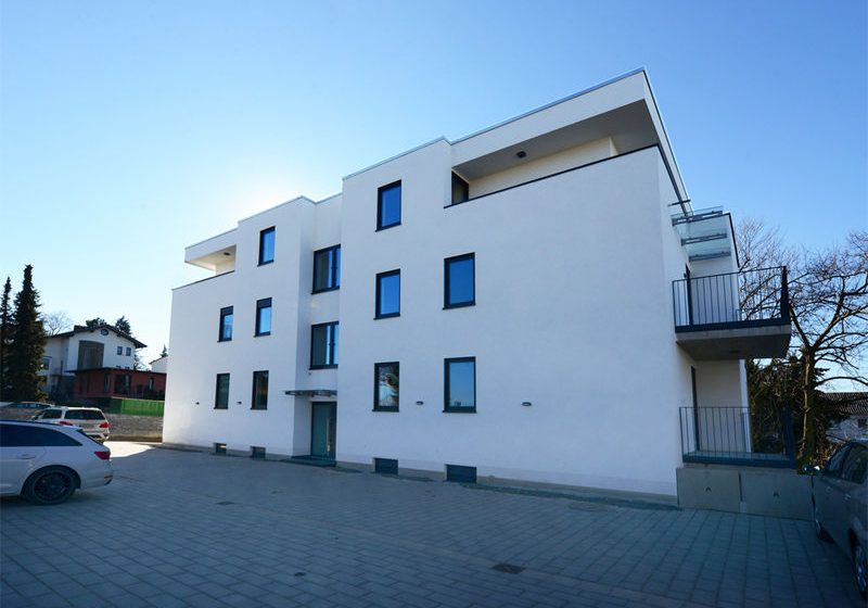 Neu gebaute Wohnanlage mit Stellplätzen im Rhein-Main-Gebiet