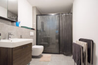 UG: Badezimmer