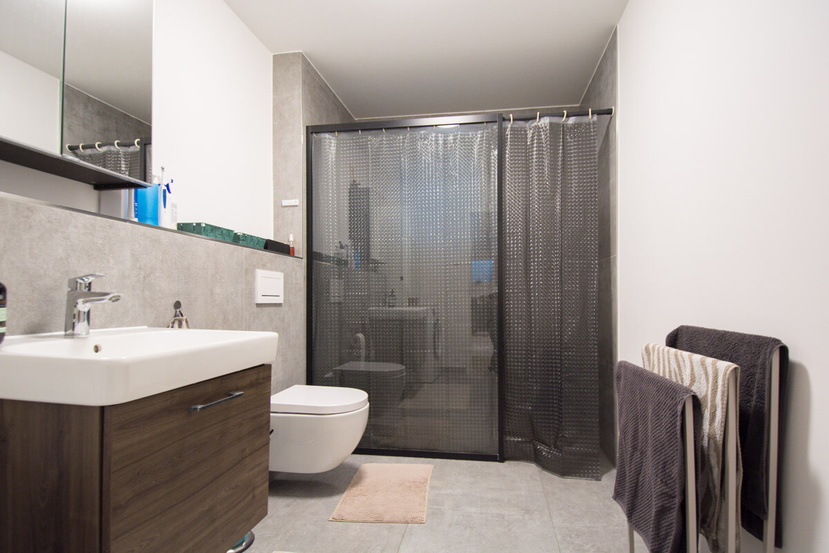 UG: Badezimmer
