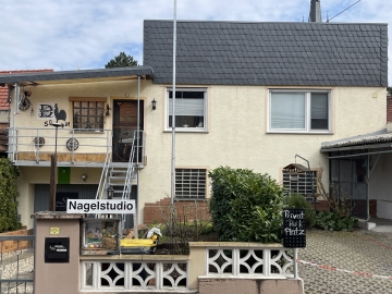 Einfamilienhaus in zentraler Lage von Heidesheim, 55262 Heidesheim, Einfamilienhaus
